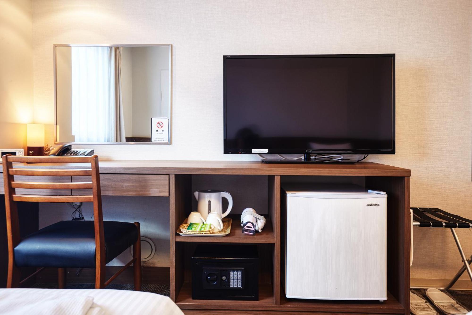 Rj Hotel Naha Exteriör bild